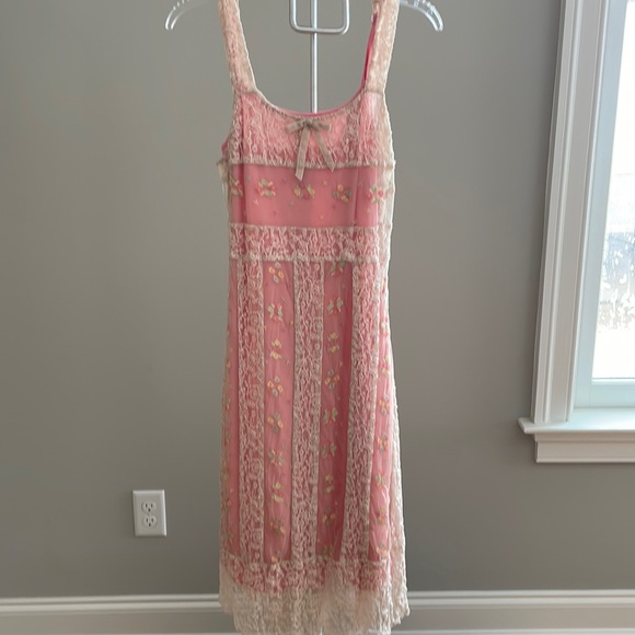 OPEN TO OFFERS Anthropologie Odille Floral Lace Dress - Picture 2 of 10